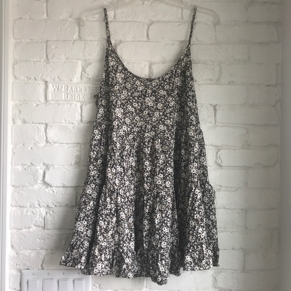 Brandy Melville Dresses & Skirts - BRANDY MELVILLE | Floral Jada Dress